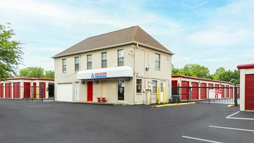 Devon Self Storage - 9110 - Moriarty storage facility exterior view