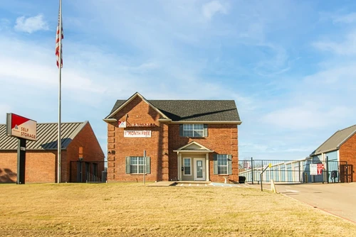 Devon Self Storage - 9107 - Sherman storage facility exterior view