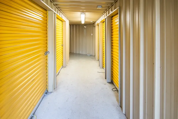 Devon Self Storage in Pinehurst, TX, indoor storage units