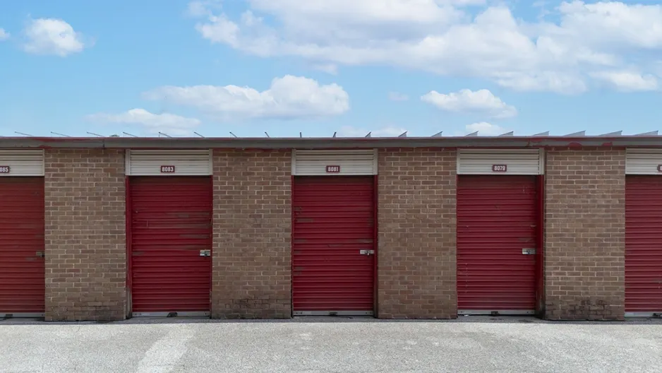 Exterior Image of Devon Self Storage outdoor units
