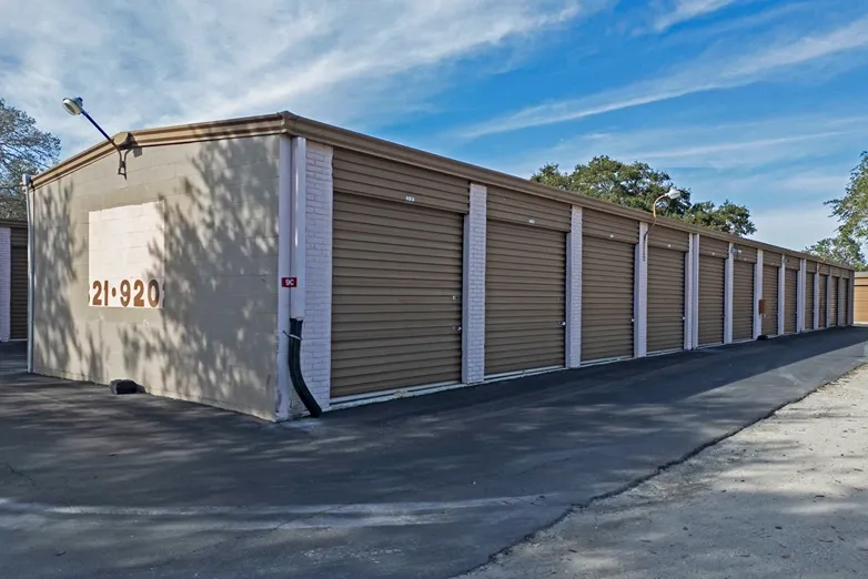 Outdoor, drive up storage in Gulfport, FL