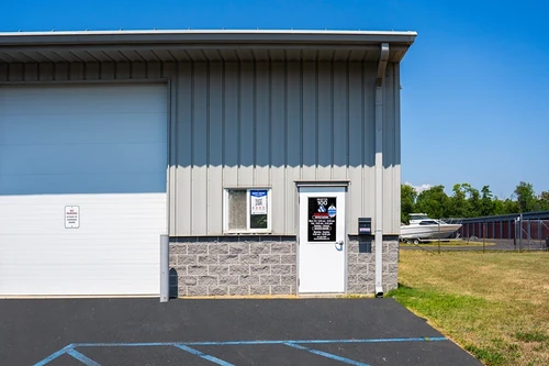 Devon Self Storage - 9125 - Lakewood storage facility exterior view