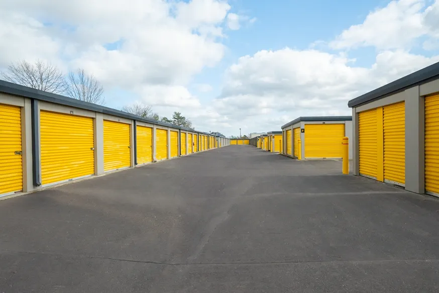 Exterior image of Devon Self Storage units on Coursey Blvd