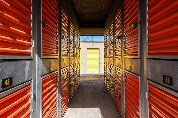 Interior image of Devon Self Storage lockers 7437 Garners