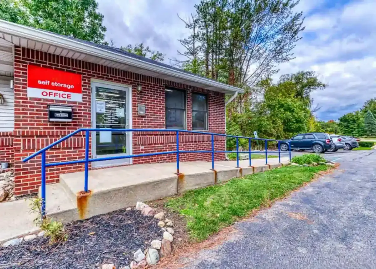 storage facility entrance in Lansing, MI, Devon Self Storage Lansing
