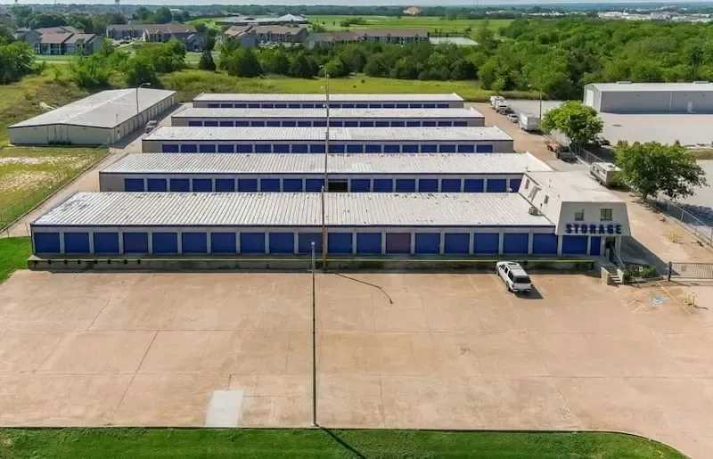 Aerial shot of Devon Self Storage in Ardmore.